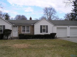 836 Avalon Rd, Waterville, OH 43566