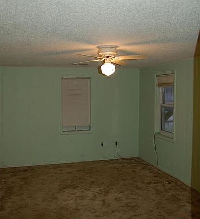 3rd image of 506 Phillips Ave