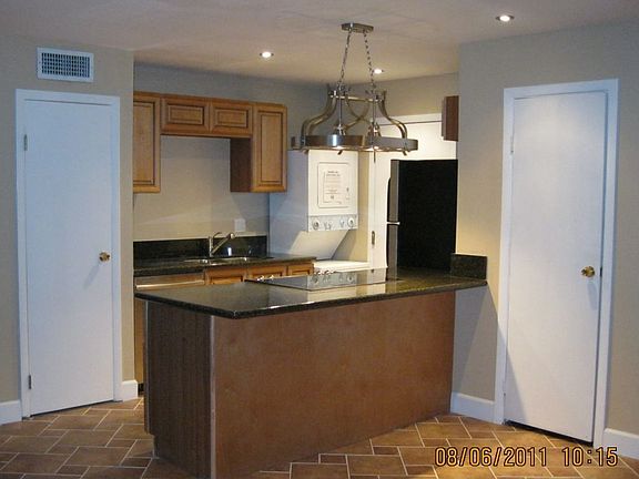 3rd image of 1362 Dorothy Ave Unit 2