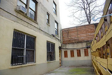 Rented by Lang Realty LLC