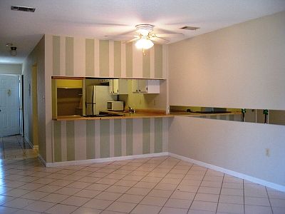 3rd image of 146 Scottwood Dr