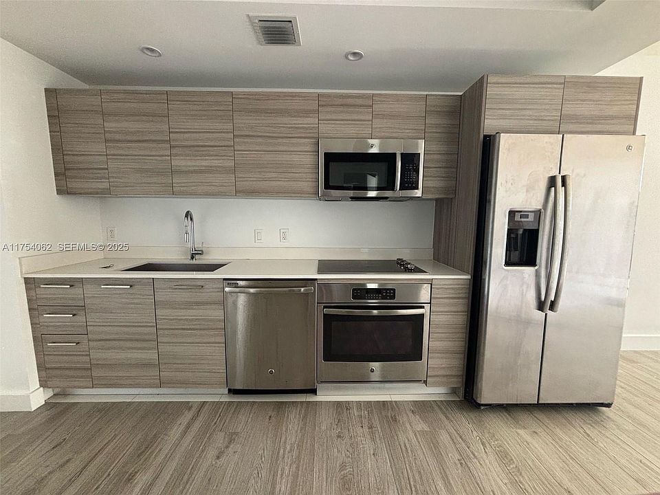 1st image of 121 NE 34th St Unit 1503
