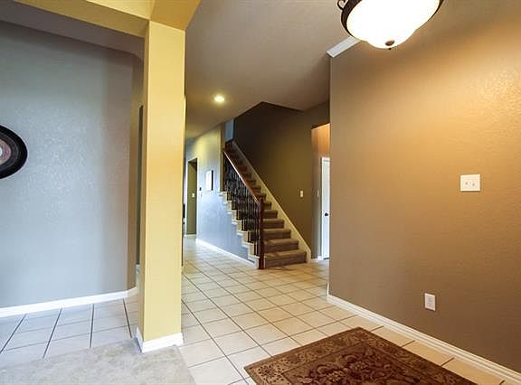 2nd image of 1417 Creek Springs Dr