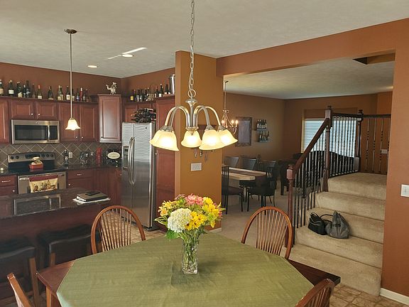 4th image of 4722 N 162nd Ave