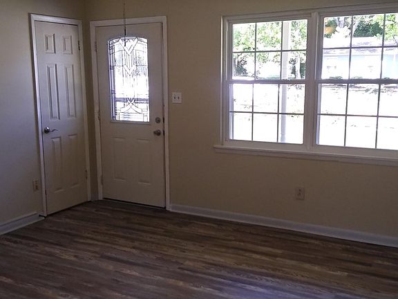 4th image of 14002 Armond Dr SW
