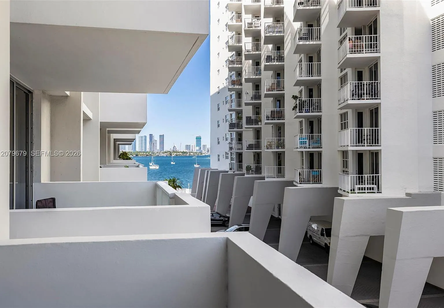 Mirador 1200 Condo — Photo 1