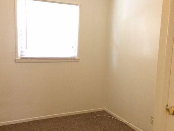 5th image of 10512 Lothian Cir