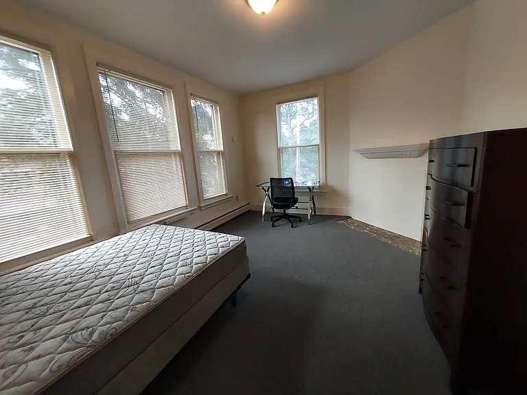 307 Stewart Ave #3 — Photo 8
