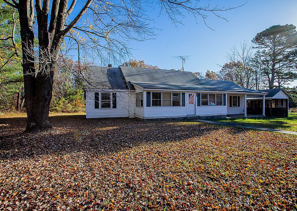 1st image of 2867 S James River Hwy