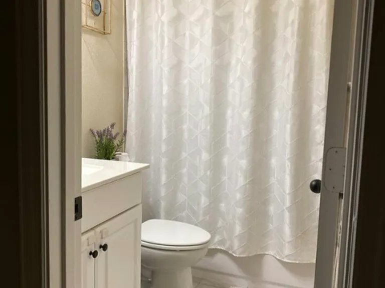 580 Hampshire Dr — Photo 21