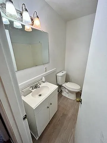 7042 Bray Rd — Photo 7