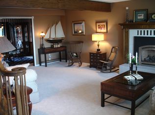 9909 252nd St E, Graham, WA 98338