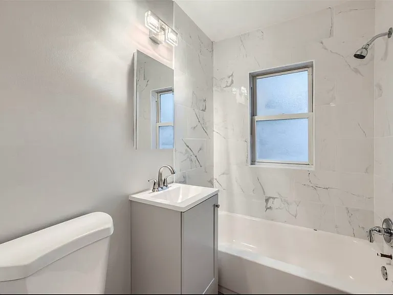 3811 France Ave S — Photo 2