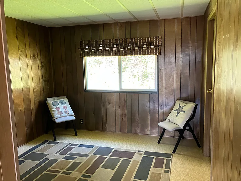 4030 State Route 105 — Photo 16