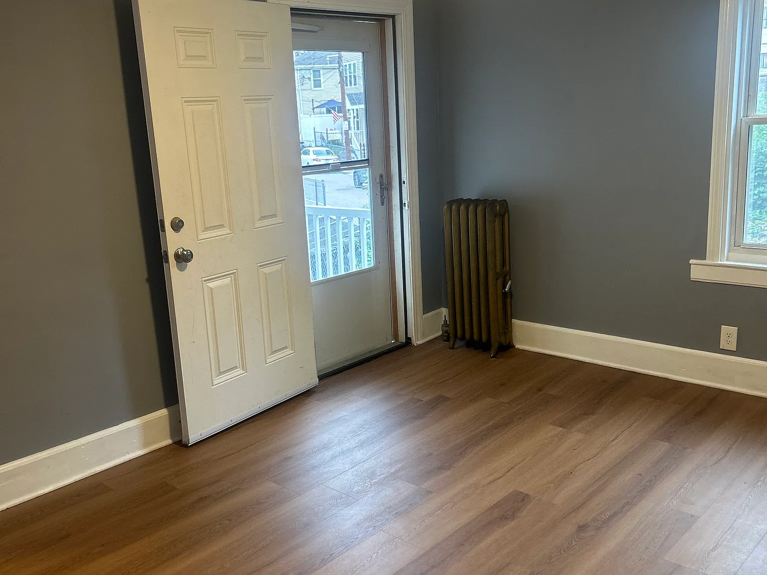 4 bed, 1500 sqft, $2,900 — Photo 3