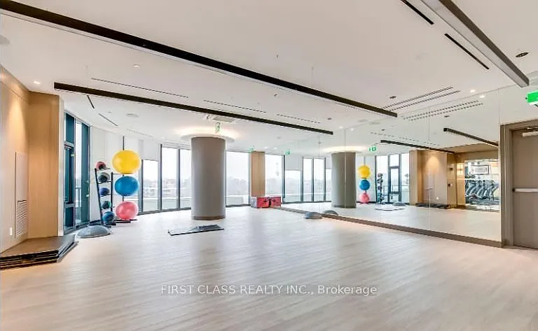575 Bloor St E #2608 — Photo 17