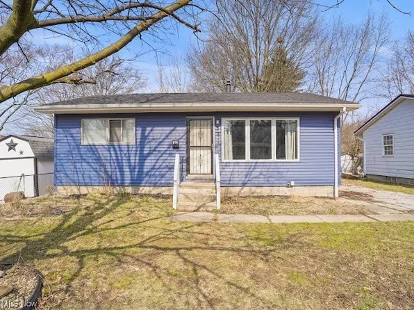 741 Stinaff St, Kent, OH 44240