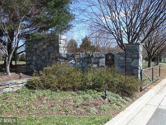 4th image of 9801 Veirs Dr