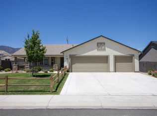 260 Snake River Way, Dayton, NV 89403