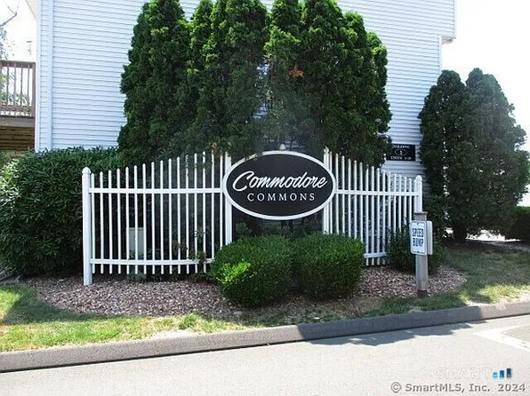75 Commodore Commons #75, Derby, CT 06418