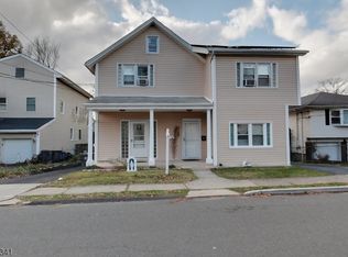 34 S Demarest Ave, Bergenfield, NJ 07621