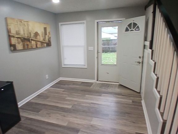 4th image of 334 S Hamilton Ave