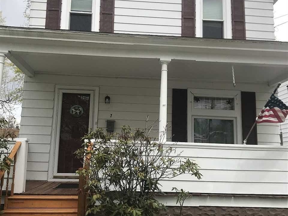 1st image of 7 Knight St