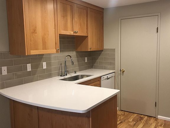 kitchen with breakfast bar
