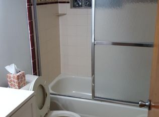 18652 Beech Daly Rd, Redford, MI 48240