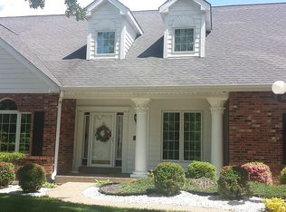 364 Woodmere Dr, Saint Charles, MO 63303