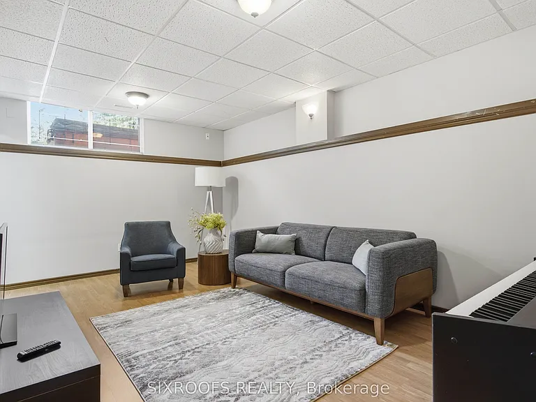 414 Havendale Cres — Photo 37