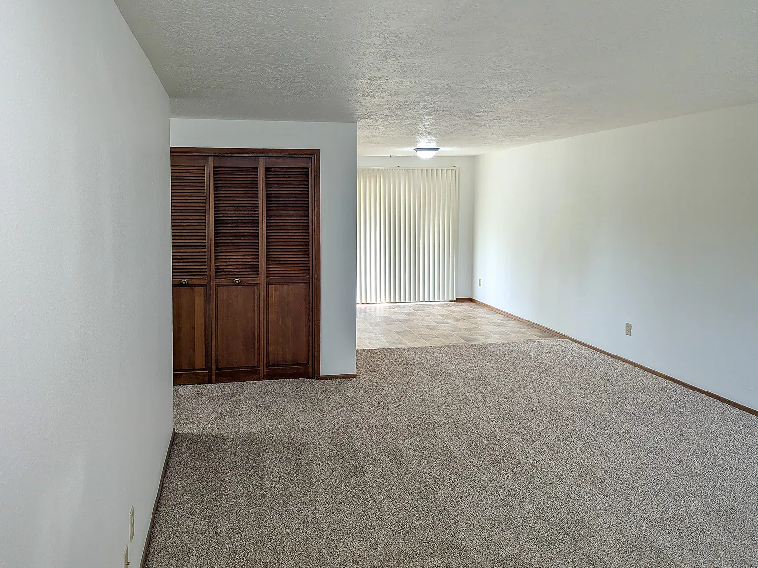 2 bed, 900 sqft, $1,295 — Photo 3