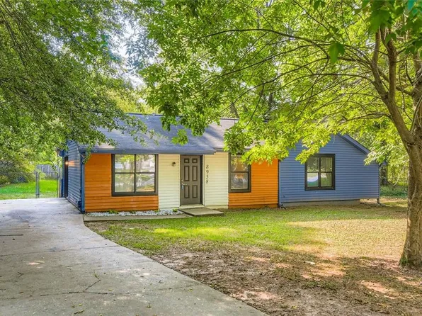 8958 Sterling Ridge Ln, Jonesboro, GA 30238