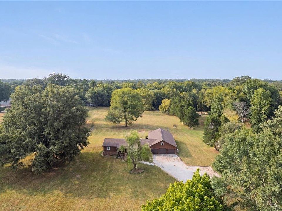 1st image of 3101 Ward Rd