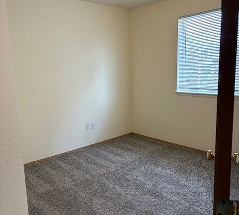 Front bedroom