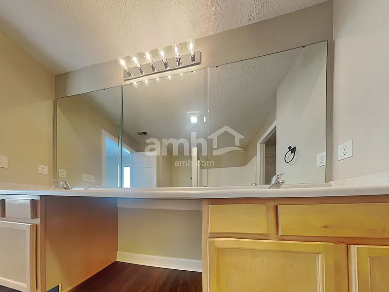 11065 Cool Winds Way — Photo 15