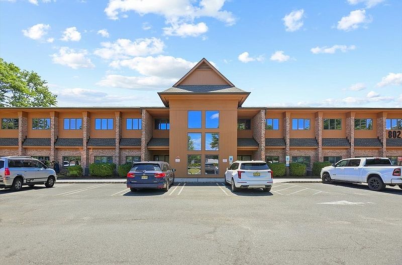1st image of 802 W Park Ave Suite 1