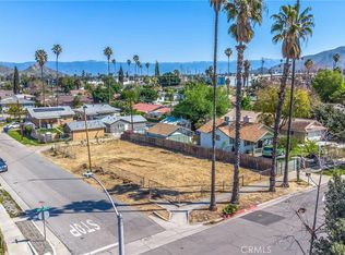 1993 Marlborough Ave #136, Riverside, CA 92507