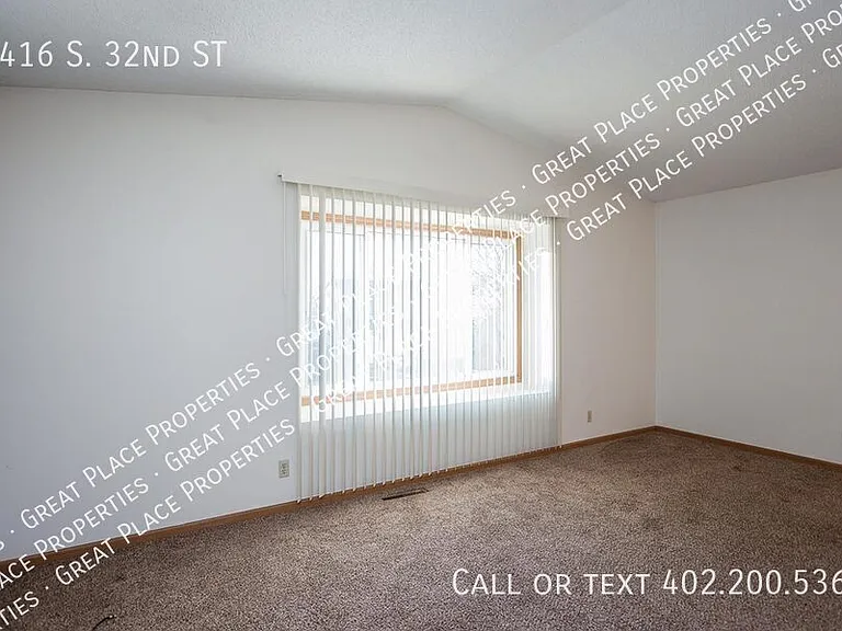 5416 S 32nd St — Photo 20