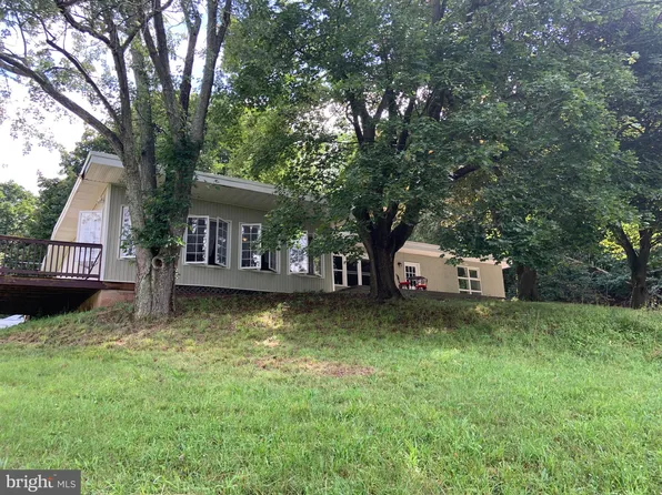 476 Shippen Dam Rd, Millersburg, PA 17061