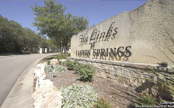 2nd image of 1228 Links Ln