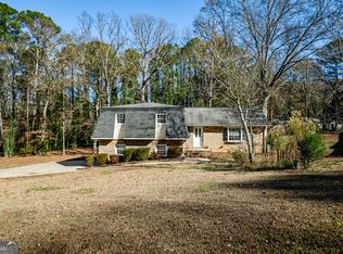 2220 Carnes Rd, Jonesboro, GA 30236