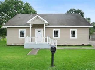 1800 General Collins Ave, New Orleans, LA 70114