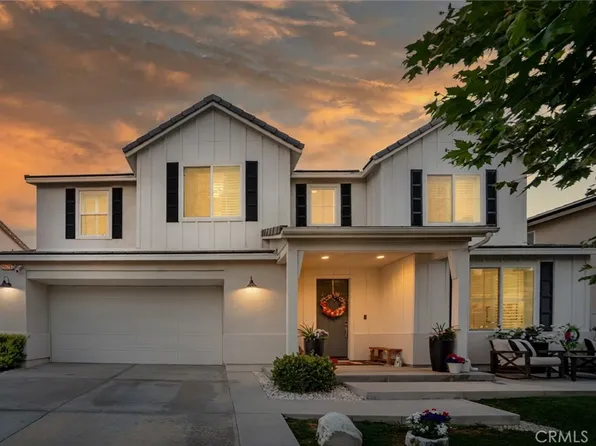 28629 Plume Way, Santa Clarita, CA 91350