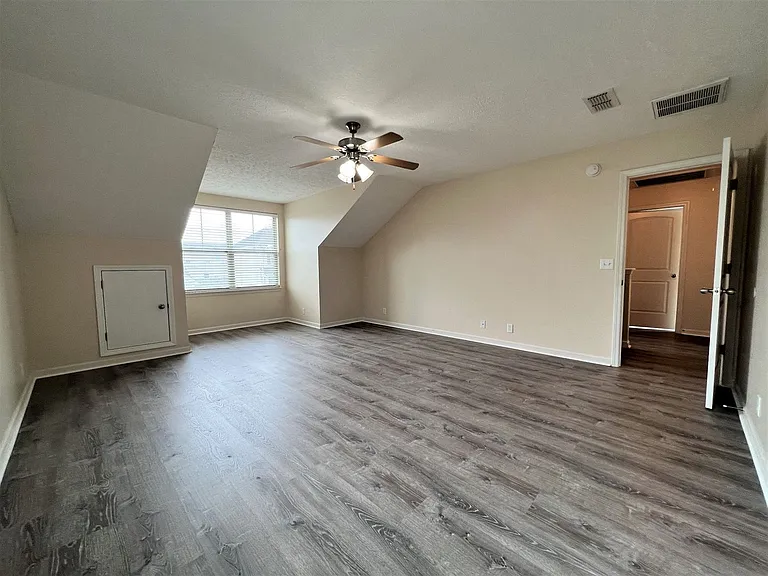 1934 Falsetto Ln — Photo 10