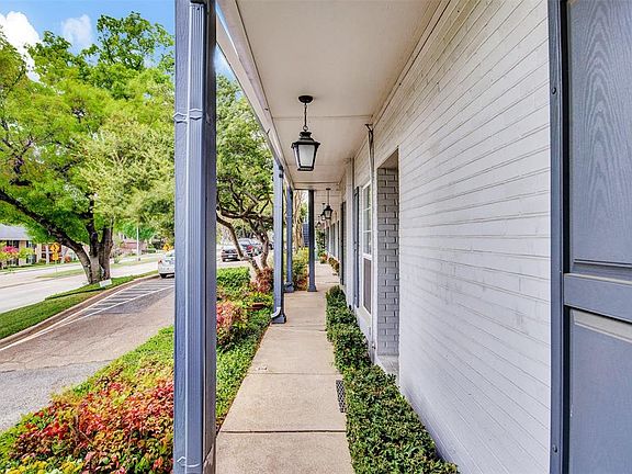3rd image of 7753 Royal Ln #7653