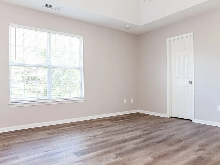 14049 Southbridge Forest Dr — Photo 8