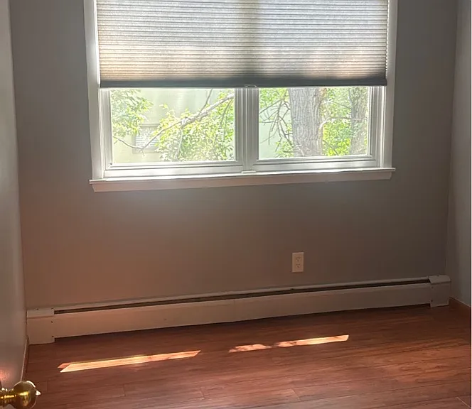 705 E 3rd St #7 — Photo 10