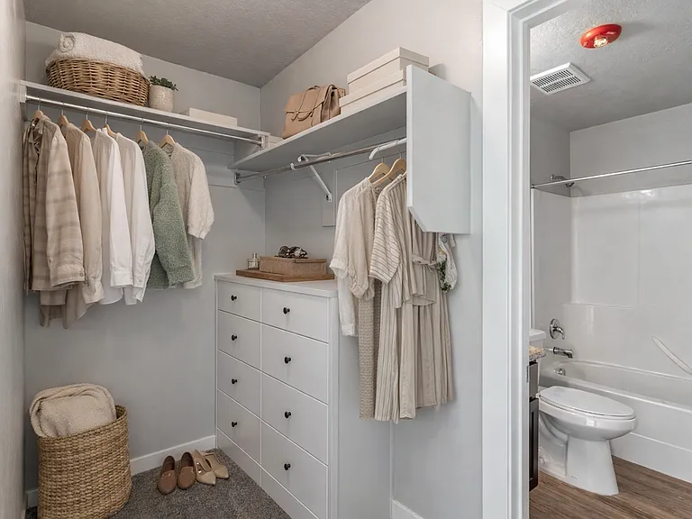 Geneva Closet