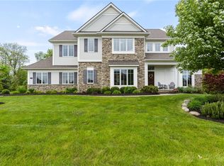 93 Coventry Rdg, Pittsford, NY 14534